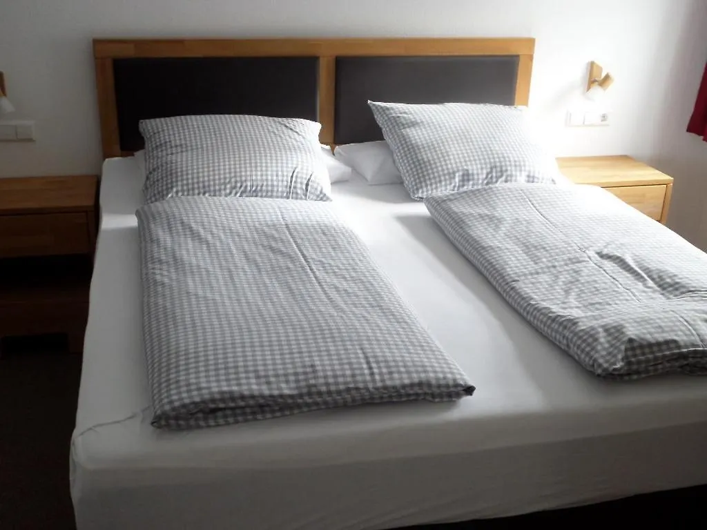 Landgasthof Post Bed & Breakfast Rothenbach  0*, Rothenbach (Allgau)